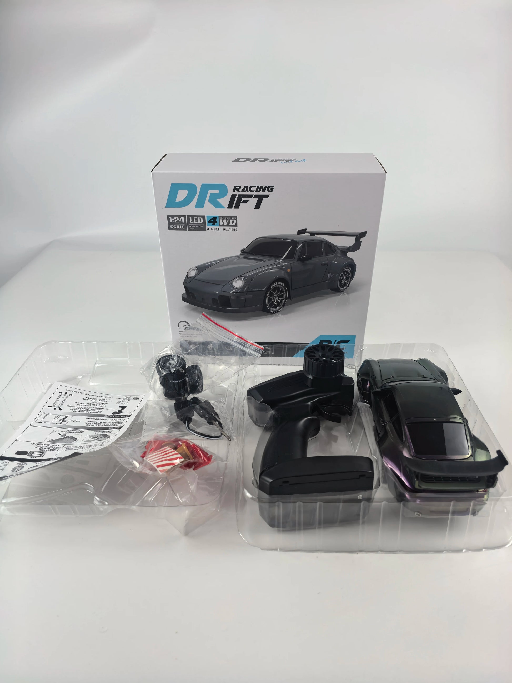 Gradient Purple 1:24 High-Speed Waterproof RC Drift Car – 2.4GHz Proportional Racing Toy